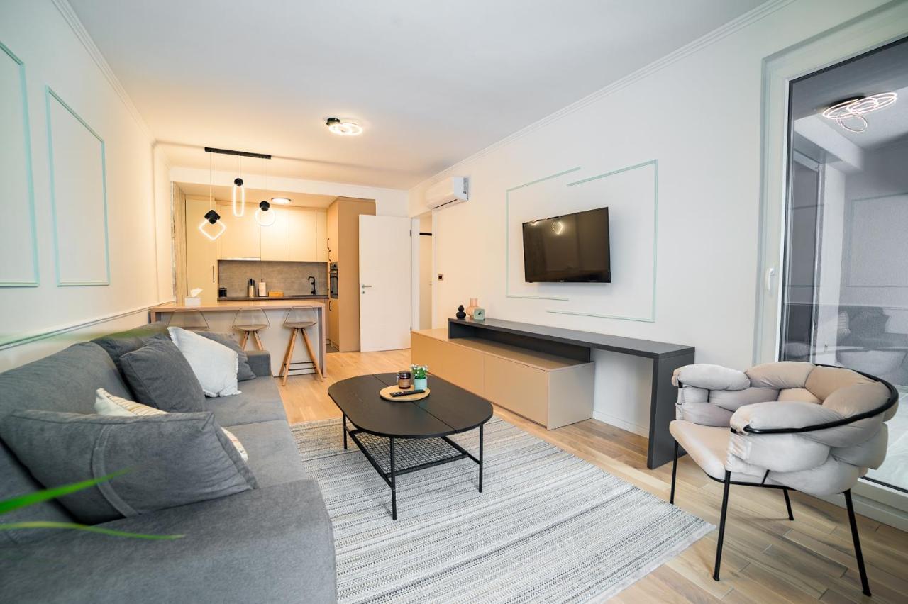 Apartman Epilux Тузла Экстерьер фото