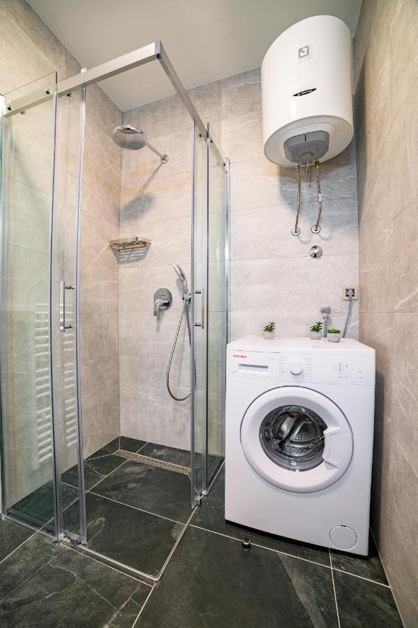 Apartman Epilux Тузла Экстерьер фото